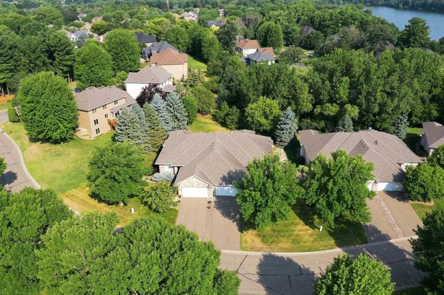 10276 Lancaster Lane, Woodbury, MN 55129