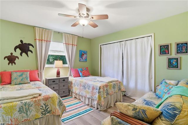 1130 SE 36th ST, Cape Coral, FL 33904