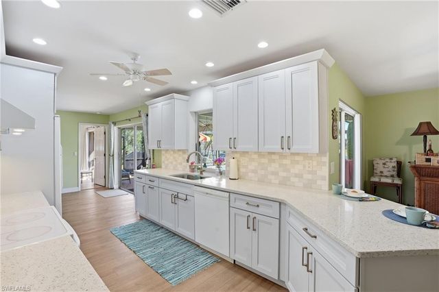 1130 SE 36th ST, Cape Coral, FL 33904