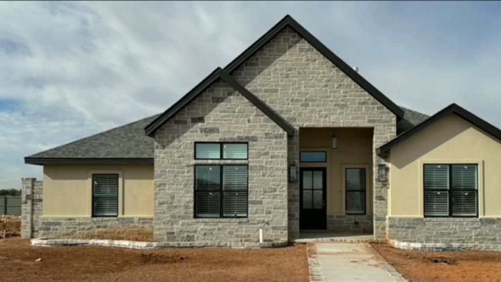 5909 Brennan, Midland, TX 79707