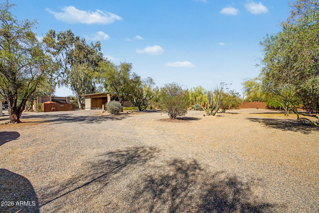 6510 E DIXILETA Drive, Cave Creek, AZ 85331 — photo 4