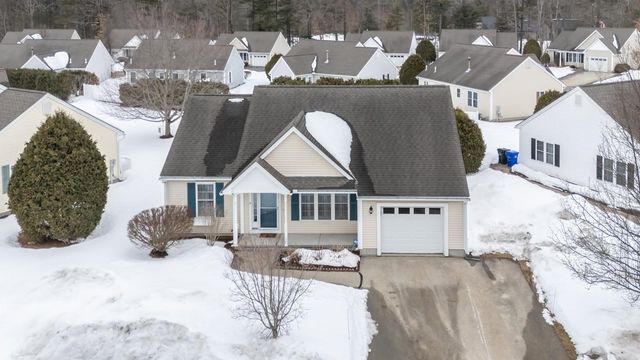 9 Westchester Court, Hudson, NH 03051