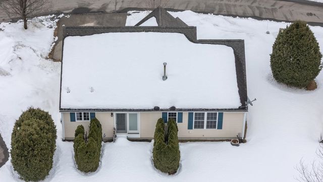 9 Westchester Court, Hudson, NH 03051