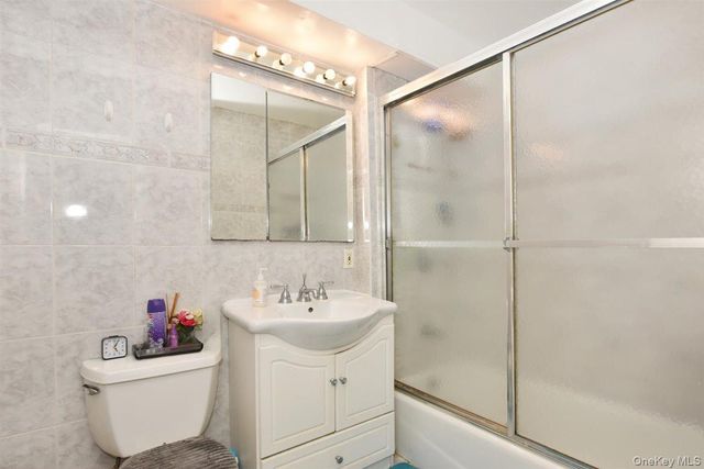 166-30 Gothic Drive, Jamaica Hills, NY 11432