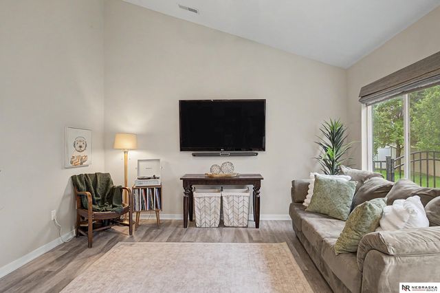 3533 Holly Blue Drive, Lincoln, NE 68504