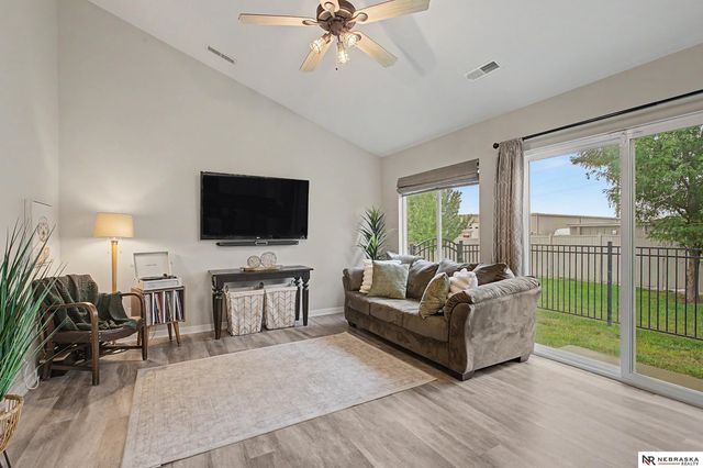 3533 Holly Blue Drive, Lincoln, NE 68504