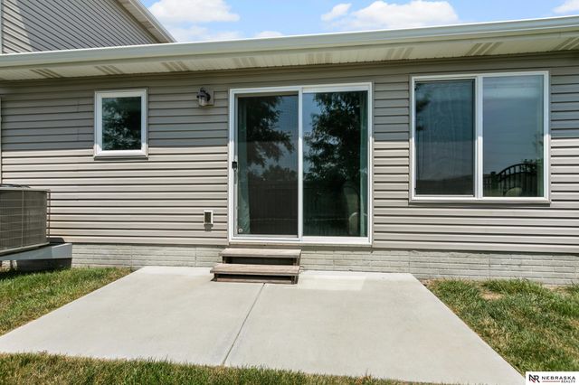 3533 Holly Blue Drive, Lincoln, NE 68504