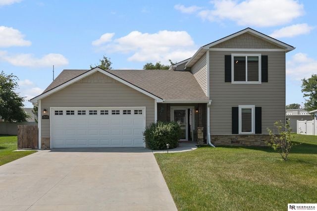 3533 Holly Blue Drive, Lincoln, NE 68504