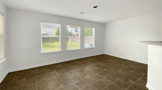 2614 Skyview Knoll Court, Houston, TX 77047