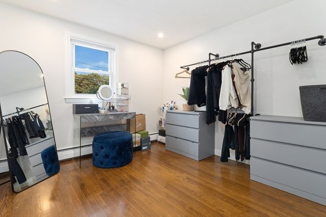 29 Clinton Ave, Saugus, MA 01906