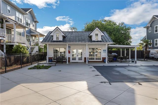 225 Carlyle Park NE Drive, Atlanta, GA 30307