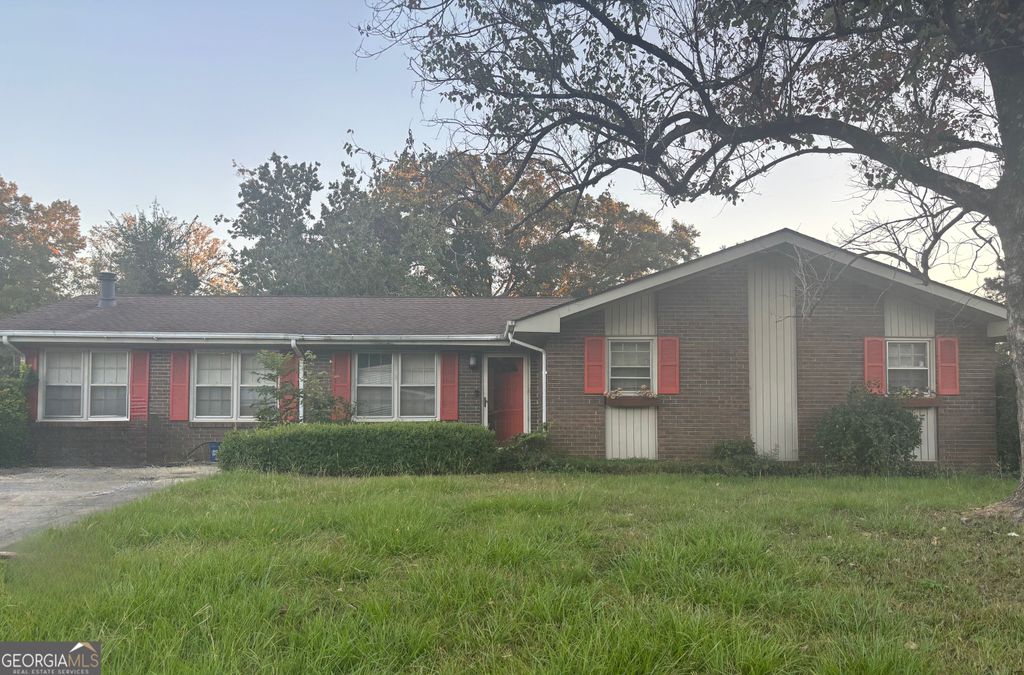 102 Montiego Court, Centerville, GA 31028