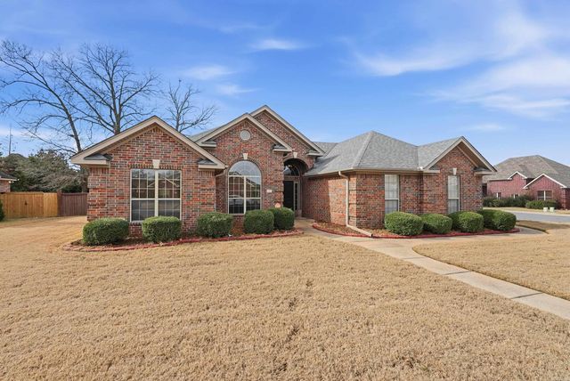 133 Cabanel Drive, Maumelle, AR 72113