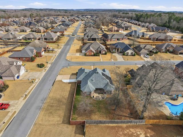 133 Cabanel Drive, Maumelle, AR 72113