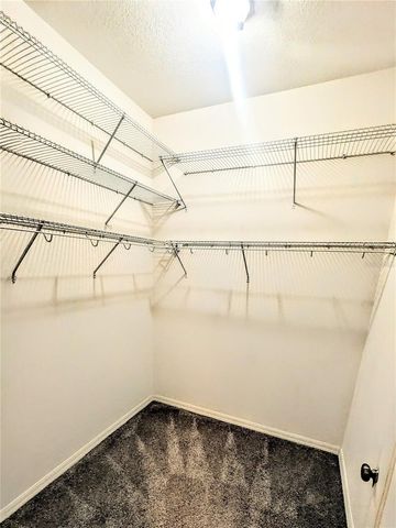 3711 PARKRIDGE CIRCLE 6-201, Sarasota, FL 34243