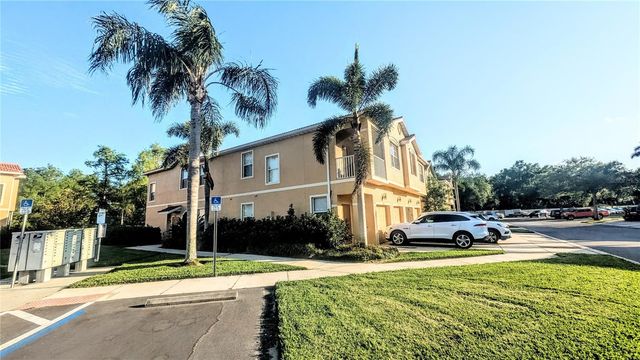 3711 PARKRIDGE CIRCLE 6-201, Sarasota, FL 34243