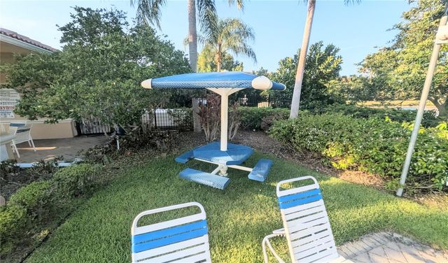 3711 PARKRIDGE CIRCLE 6-201, Sarasota, FL 34243