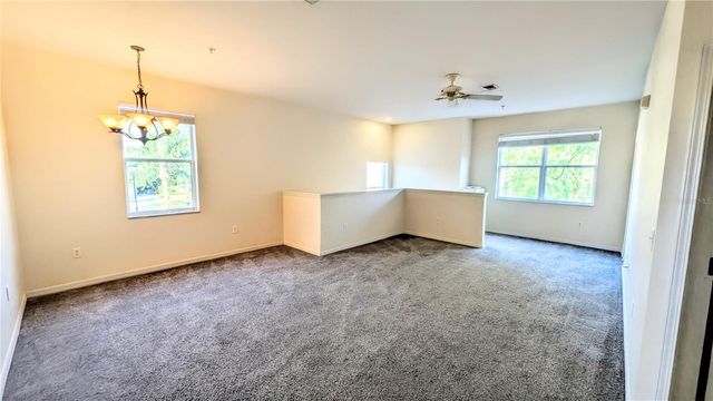 3711 PARKRIDGE CIRCLE 6-201, Sarasota, FL 34243