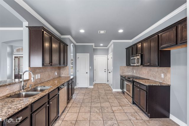 287 Avondale Lane, Bossier City, LA 71112