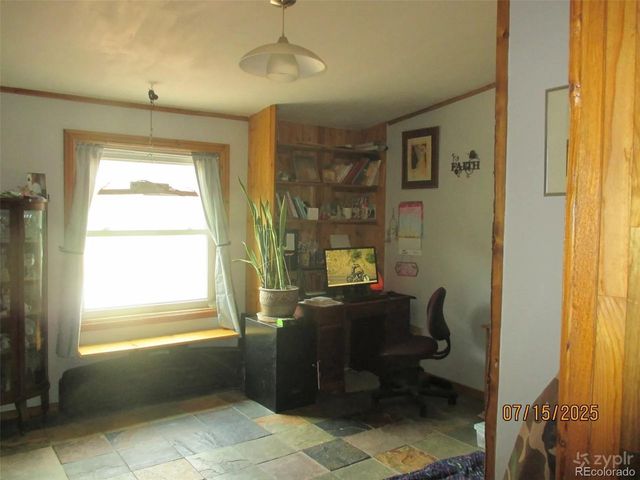 15 Sloan Rd, Livermore, CO 80536