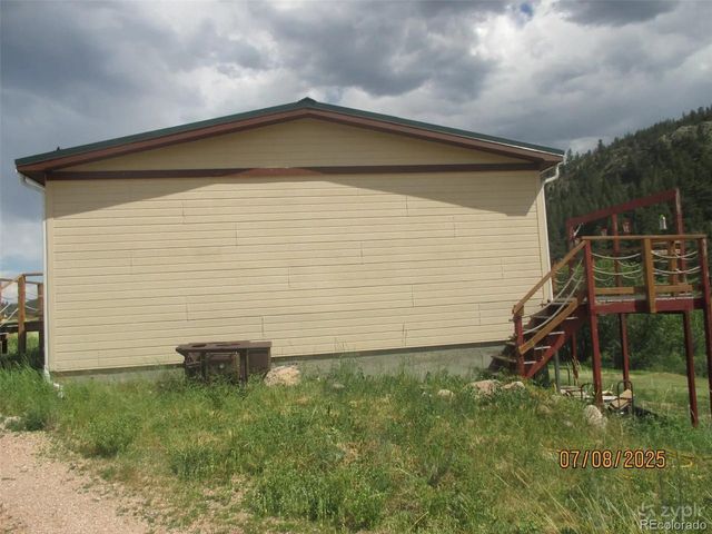 15 Sloan Rd, Livermore, CO 80536