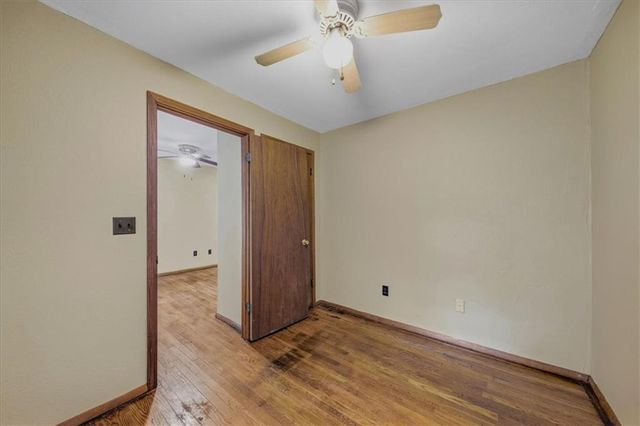 8716 E Roberts Street, Independence, MO 64053