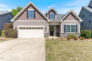 446 Lone Pine Loop, Fuquay Varina, NC 27526