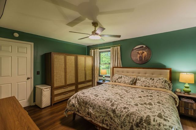 924 Spring Valley Rd, Mcminnville, TN 37110