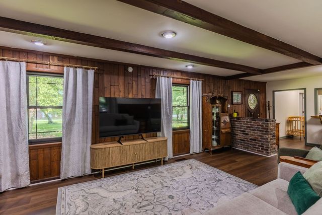 924 Spring Valley Rd, Mcminnville, TN 37110