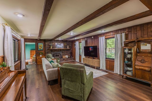 924 Spring Valley Rd, Mcminnville, TN 37110