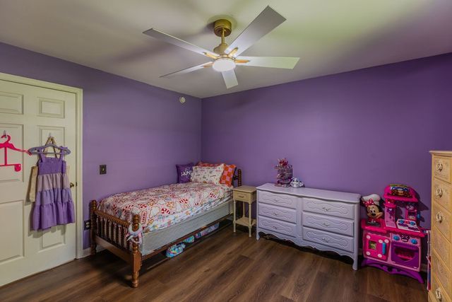 924 Spring Valley Rd, Mcminnville, TN 37110