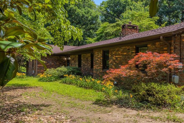 924 Spring Valley Rd, Mcminnville, TN 37110