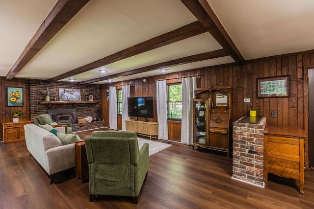924 Spring Valley Rd, Mcminnville, TN 37110