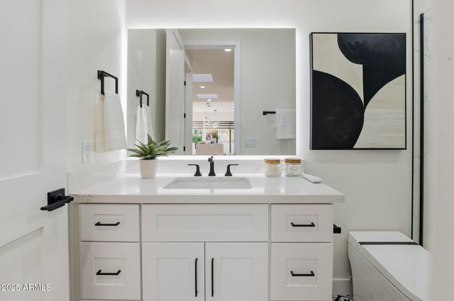 8989 N GAINEY CENTER Drive 149, Scottsdale, AZ 85258