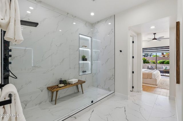 8989 N GAINEY CENTER Drive 149, Scottsdale, AZ 85258