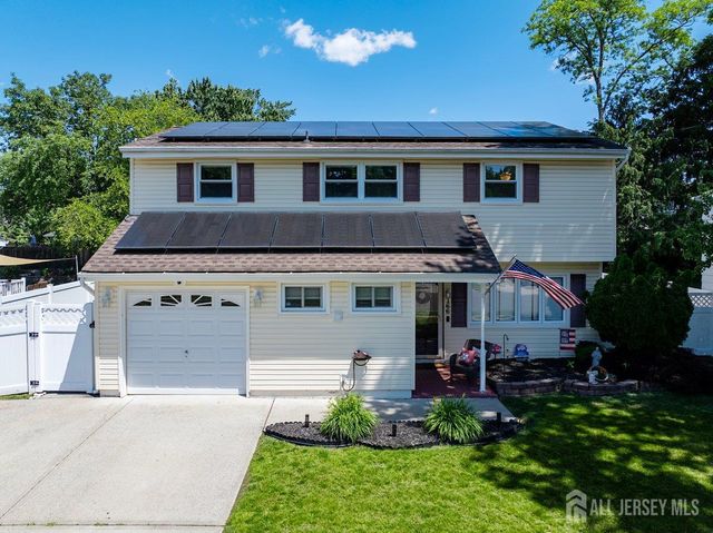 166 Cindy Str, Old Bridge, NJ 08857