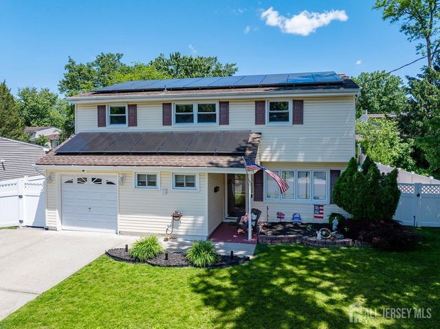 166 Cindy Str, Old Bridge, NJ 08857