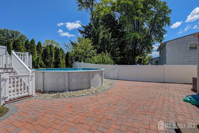 166 Cindy Str, Old Bridge, NJ 08857
