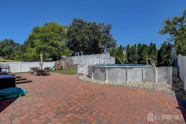 166 Cindy Str, Old Bridge, NJ 08857