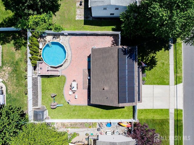 166 Cindy Str, Old Bridge, NJ 08857