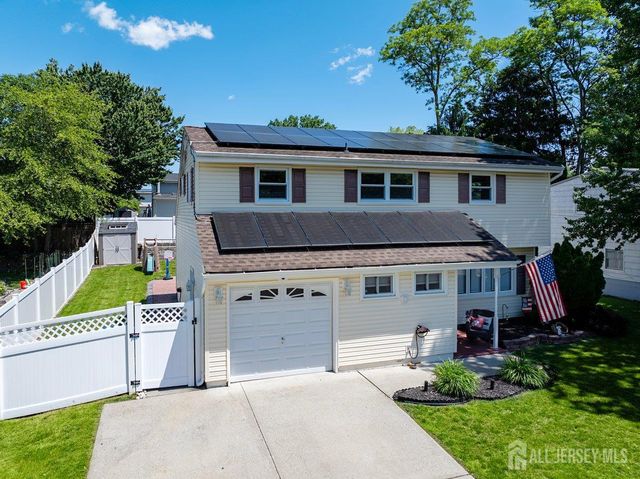166 Cindy Str, Old Bridge, NJ 08857