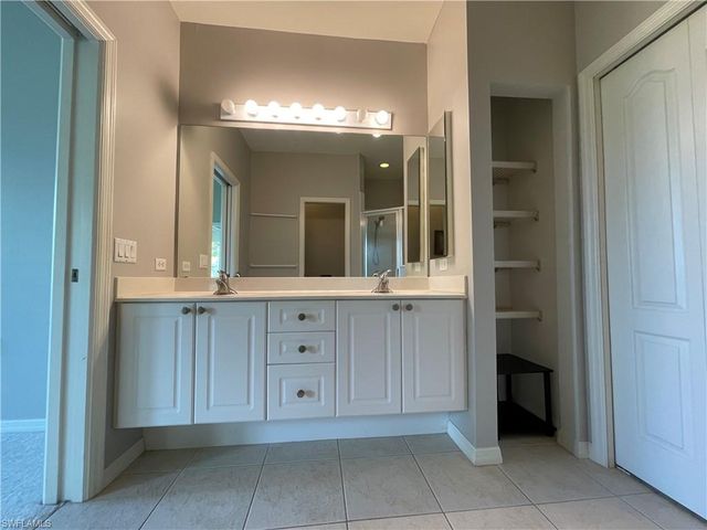 1945 Crestview WAY 168, Naples, FL 34119