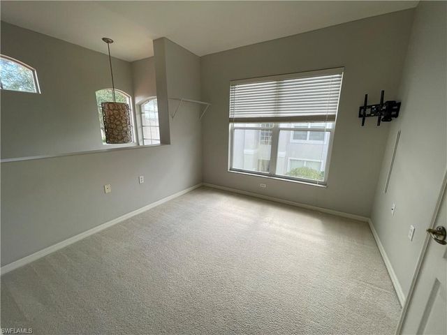 1945 Crestview WAY 168, Naples, FL 34119