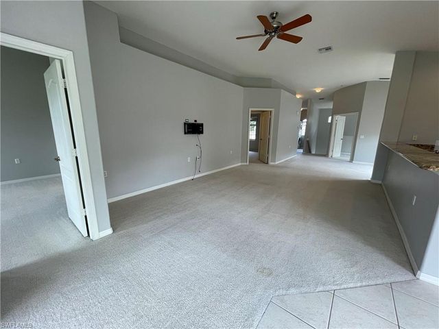 1945 Crestview WAY 168, Naples, FL 34119