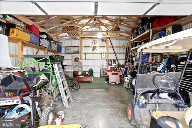 516 ROBERTS RD, Great Cacapon, WV 25422