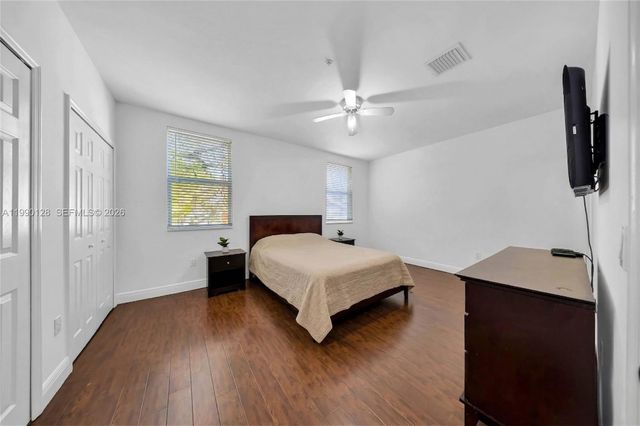 2917 SW 30th Ct 2917, Miami, FL 33133