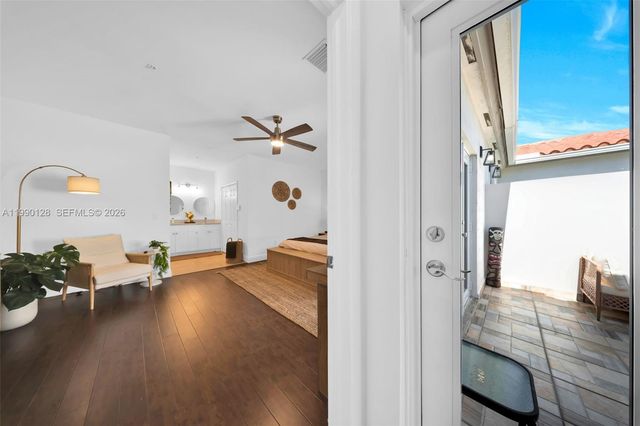 2917 SW 30th Ct 2917, Miami, FL 33133