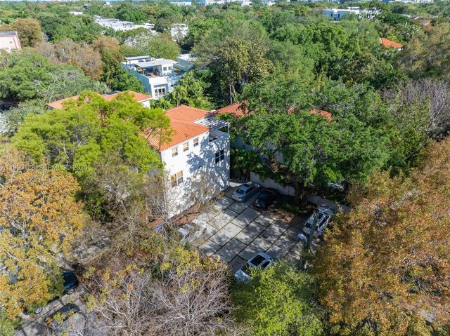 2917 SW 30th Ct 2917, Miami, FL 33133