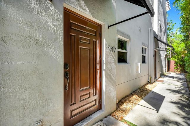 2917 SW 30th Ct 2917, Miami, FL 33133