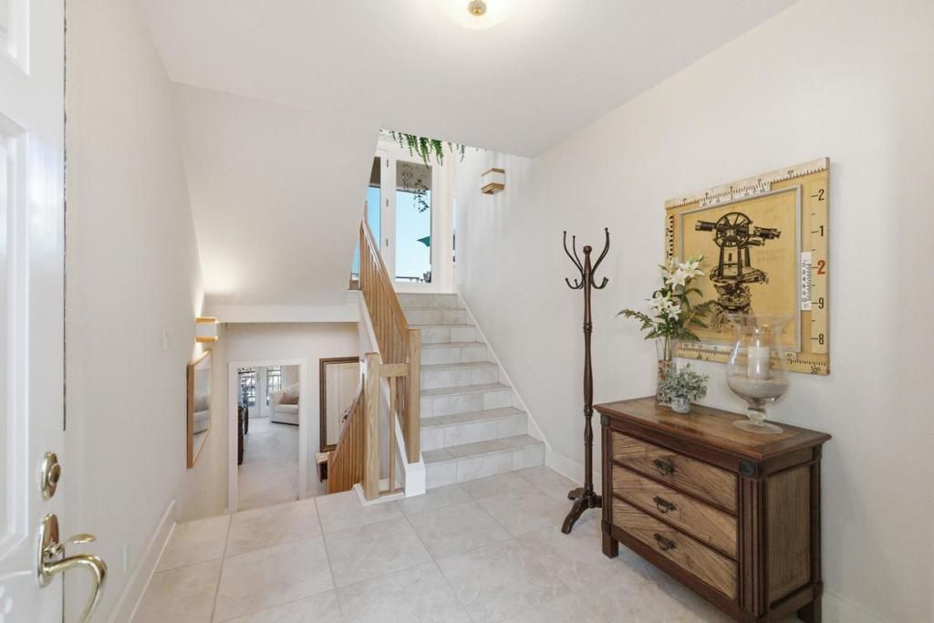 Image 13 of property listing at 126 Frederick Street 20, Santa Cruz, CA 95062